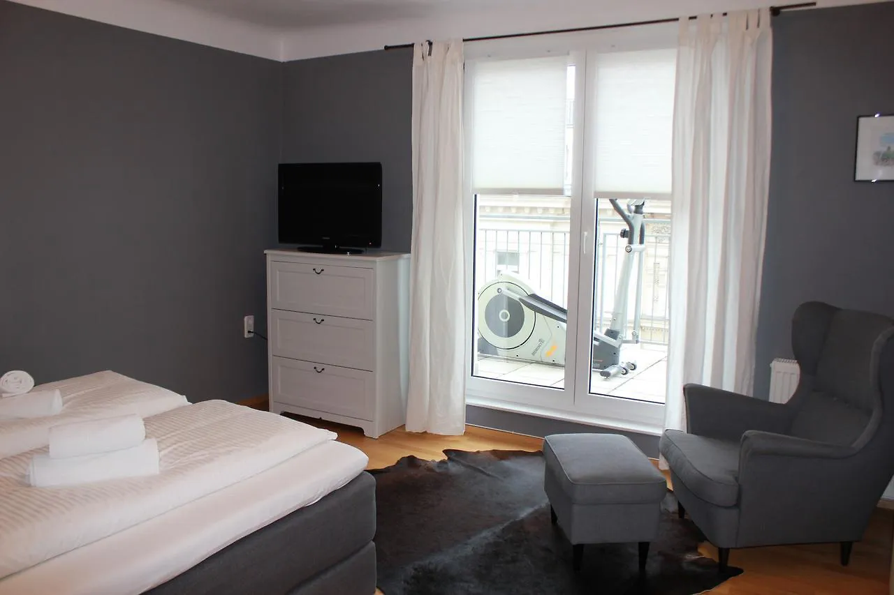 Kron Apartment Vienna 0*,  Austria